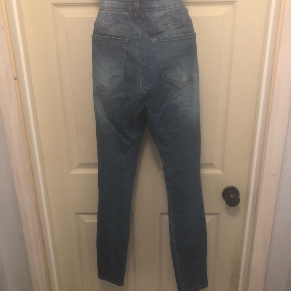 Jeans - Picture 3 of 4